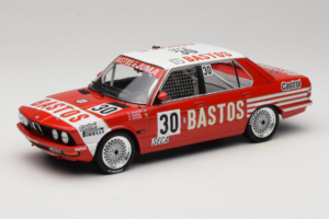 BMW 528i E28 #30 D. Quester / A. Hahne / E. Joosen 24 Hours of Spa Winner 1982 IXO 1:18 18RMC182A Pressofusione