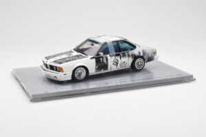 BMW 635 CSi E24 Art Car Robert Rauschenberg AUTOart 1:18 80430150924 Pressofusione