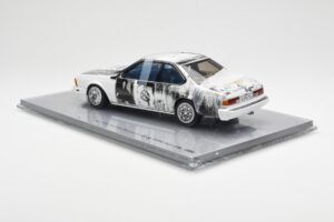 BMW 635 CSi E24 Art Car Robert Rauschenberg AUTOart 1:18 80430150924 Pressofusione — immagine 5 di 8