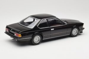 BMW 635 CSi E24 Black Metallic Minichamps 1:18 155028104 Pressofusione — immagine 2 di 6