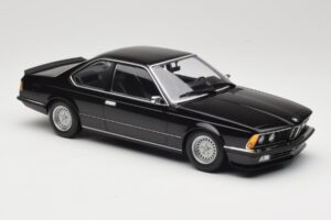 BMW 635 CSi E24 Black Metallic Minichamps 1:18 155028104 Pressofusione — immagine 4 di 6