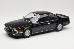 BMW 635 CSi E24 Black Metallic Minichamps 1:18 155028104 Pressofusione
