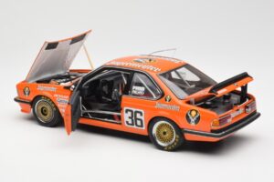 BMW 635 CSi E24 #1 European Touring Car Championship Jagermeister 1985 AUTOart 1:18 80430145825 Pressofusione — immagine 5 di 8