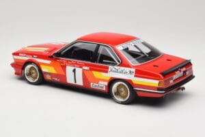 BMW 635 CSi E24 #1 U. Felder / D. Hamelmann Auto Budde Winners 24 Hours of Nürburgring 1985 Minichamps 1:18 155852501 Pressof — immagine 5 di 6