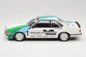 BMW 635 CSi E24 Vogelsang Automobile H. Grohs Winner Bergischer Löwe Zolder 1984 Minichamps 1:18 155842511 Pressofusione — immagine 3 di 6