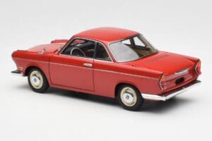 BMW 700 Sport Coupe Spanish Rosso AUTOart 1:18 70652 Pressofusione — immagine 7 di 8