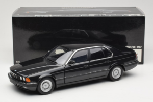 BMW 730i E32 Black Metallic Minichamps 1:18 100023002 Pressofusione — immagine 8 di 8