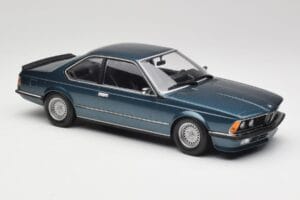 BMW 635 CSi E24 Petrol Blue Metallic Minichamps 1:18 155028108 Pressofusione — immagine 4 di 6