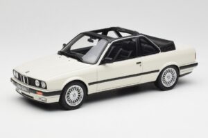 BMW 325i E30 Baur TC2 Bianco Otto 1:18 OT1097 Resina