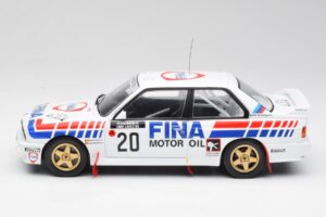 BMW E30 M3 #20 M. Duez / A. Lopes 1000 Lakes Rally 1989 IXO 1:18 18RMC132 Pressofusione — immagine 3 di 6
