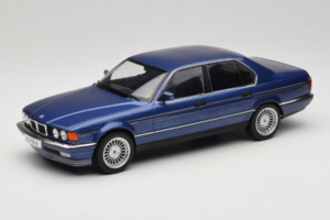 BMW Alpina B11 E32 3.5 Metallic Blue MCG 1:18 MCG18232 Pressofusione