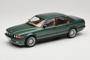BMW Alpina B11 E32 3.5 Metallic Green MCG 1:18 MCG18233 Pressofusione