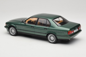 BMW Alpina B11 E32 3.5 Metallic Green MCG 1:18 MCG18233 Pressofusione — immagine 5 di 6