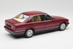 BMW 535i E34 Rosso Minichamps 1:18 100024002 Pressofusione — immagine 3 di 8