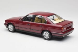 BMW 535i E34 Rosso Minichamps 1:18 100024002 Pressofusione — immagine 7 di 8