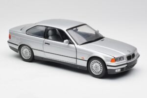 BMW 3 Series E36 Coupe Argento UT Models 1:18 180023321 Pressofusione — immagine 6 di 8
