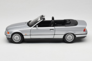 BMW 3 Series E36 Cabriolet Argento UT Models 1:18 BMW008 Pressofusione — immagine 4 di 8