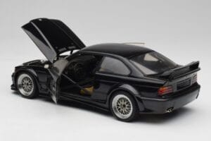 BMW E36 M3 GTR Street Cosmos Nero UT Models 1:18 20481 Pressofusione — immagine 5 di 8