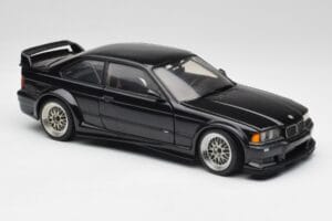 BMW E36 M3 GTR Street Cosmos Nero UT Models 1:18 20481 Pressofusione — immagine 7 di 8
