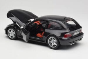 BMW Z3 E36 M Coupé Cosmos Nero UT Models 1:18 80439422193 Pressofusione — immagine 5 di 8