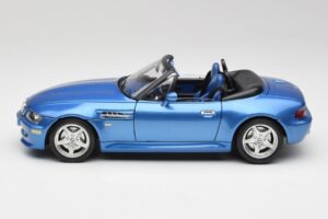 BMW Z3 E36 M Roadster Estoril Blue Bburago 1:18 3349-M1 Pressofusione — immagine 4 di 8