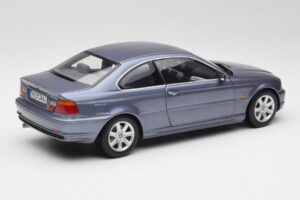 BMW 318Ci E46 Blu Kyosho 1:18 80439411583 Pressofusione — immagine 3 di 8