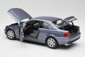 BMW 318Ci E46 Blu Kyosho 1:18 80439411583 Pressofusione — immagine 5 di 8