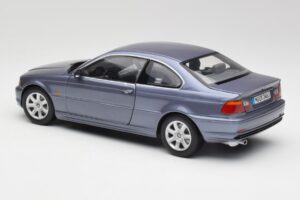 BMW 318Ci E46 Blu Kyosho 1:18 80439411583 Pressofusione — immagine 7 di 8
