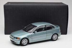 BMW 325Ti E46 Compact Azzurro Metallizzato Kyosho 1:18 80430024439 Pressofusione — immagine 8 di 8