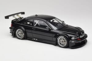 BMW M3 GTR E46 Plain Body Jet Nero AUTOart 1:18 80447 Pressofusione — immagine 4 di 6