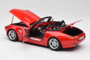 BMW Z8 E52 Roadster Rosso Brillante Bburago 1:18 12032 Pressofusione — immagine 5 di 8