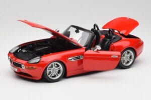 BMW Z8 E52 Rosso Bburago 1:18 Z8001 Pressofusione — immagine 2 di 8