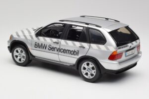 BMW X5 E53 3.0d Service Mobil Kyosho 1:18 80430305646 Pressofusione — immagine 7 di 8