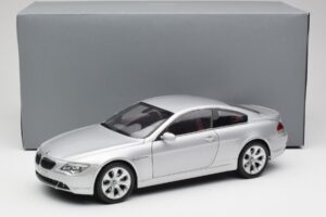 BMW 645Ci E63 Argento Kyosho 1:18 80430153285 Pressofusione — immagine 8 di 8