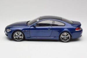 BMW M6 E63 Blu Kyosho 1:18 80430413351 Pressofusione — immagine 4 di 8