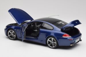 BMW M6 E63 Blu Kyosho 1:18 80430413351 Pressofusione — immagine 5 di 8