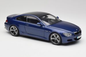 BMW M6 E63 Blu Kyosho 1:18 80430413351 Pressofusione — immagine 6 di 8