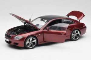 BMW M6 E63 Rosso Kyosho 1:18 80430398134 Pressofusione — immagine 2 di 8