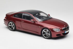 BMW M6 E63 Rosso Kyosho 1:18 80430398134 Pressofusione — immagine 6 di 8