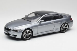 BMW M6 E63 Silver Grigio Kyosho 1:18 08703GR Pressofusione