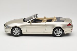 BMW 6 Series E64 Cabriolet Mineral Silver Metallic Kyosho 1:18 80430153437 Pressofusione — immagine 5 di 9