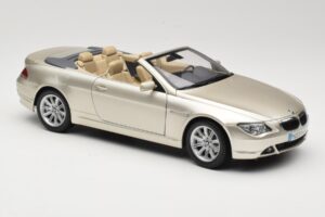 BMW 6 Series E64 Cabriolet Mineral Silver Metallic Kyosho 1:18 80430153437 Pressofusione — immagine 7 di 9