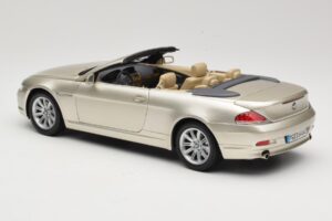 BMW 6 Series E64 Cabriolet Mineral Silver Metallic Kyosho 1:18 80430153437 Pressofusione — immagine 8 di 9