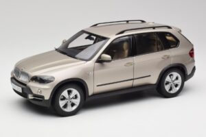 BMW X5 E70 4.8i Platinum Bronzo Metallizzato Kyosho 1:18 80430413413 Pressofusione