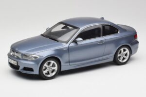 BMW 1 E82 Coupé Blu Kyosho 1:18 80430427065 Pressofusione