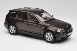 BMW X3 E83 3.0d Marrone Scuro Metallizzato Kyosho 1:18 80430300736 Pressofusione — immagine 6 di 8