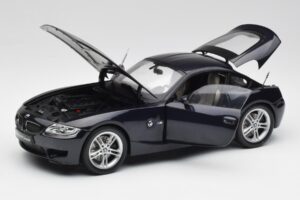 BMW Z4 E86 M Coupé Nero Kyosho 1:18 08583BK Pressofusione — immagine 2 di 8