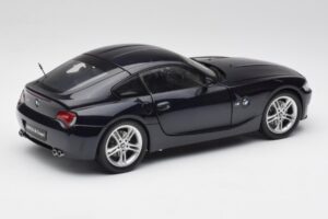BMW Z4 E86 M Coupé Nero Kyosho 1:18 08583BK Pressofusione — immagine 3 di 8