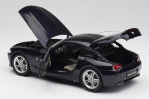 BMW Z4 E86 M Coupé Nero Kyosho 1:18 08583BK Pressofusione — immagine 5 di 8