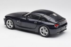 BMW Z4 E86 M Coupé Nero Kyosho 1:18 08583BK Pressofusione — immagine 7 di 8